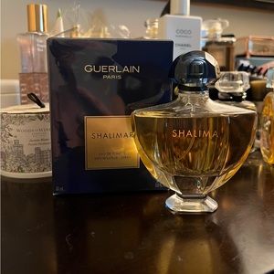 Hardly used Shalimar perfume maybe 3 times. Still have box price is Firm